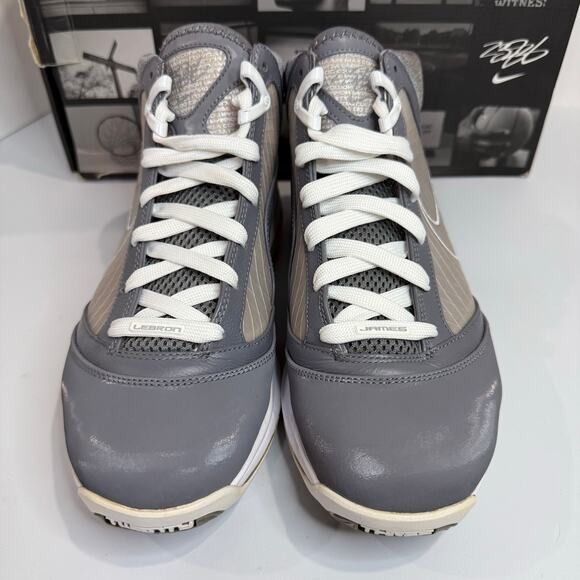 Nike LeBron 7 Air Max ‘Cool Grey\' 2010 w Box Men’s Size 9.5 - 375664 002 main image 9